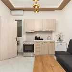 Dolce Vita By Halu!, Stylish Apt In The Center