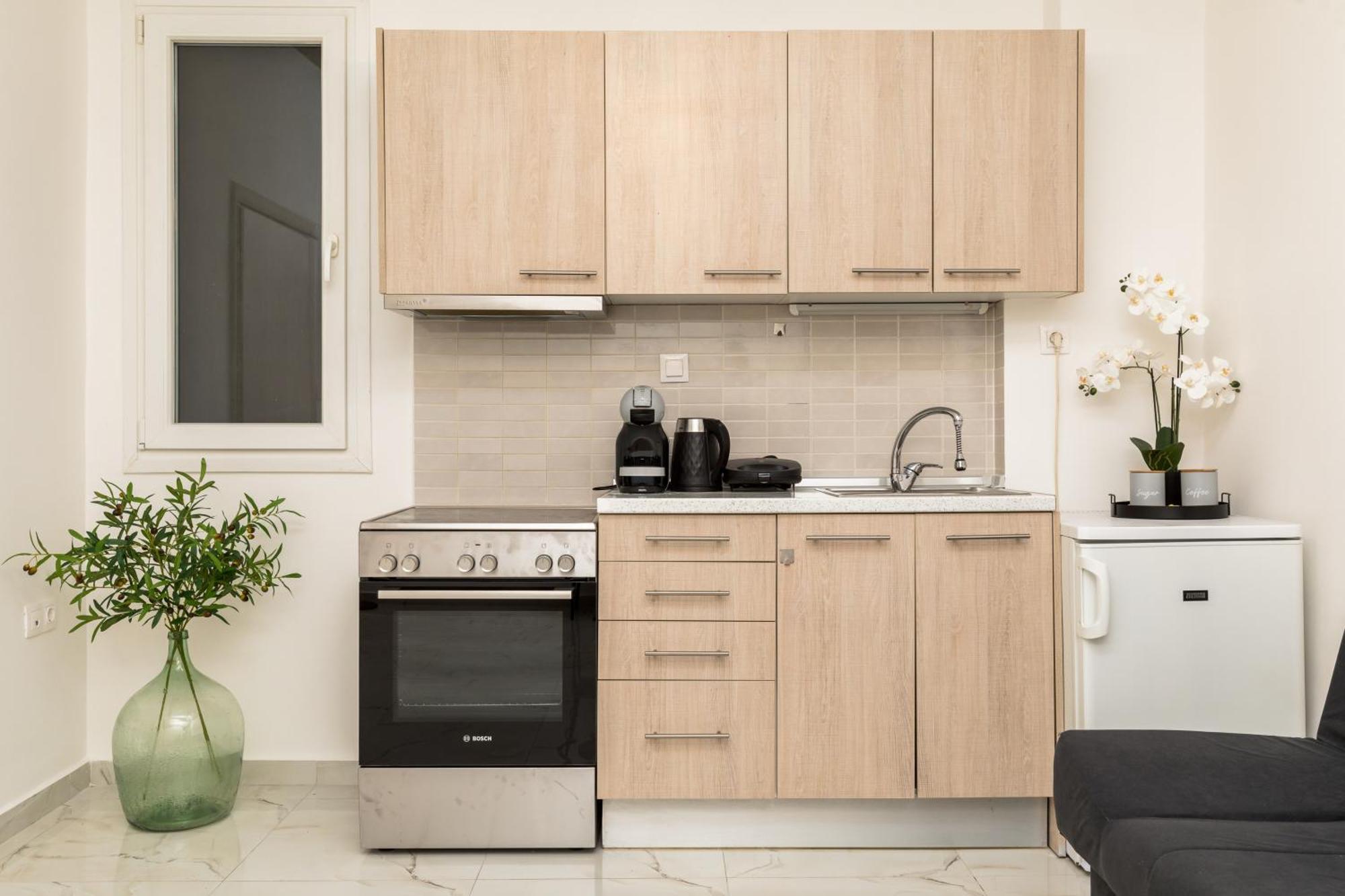 Dolce By Halu!, Stylish In The Center